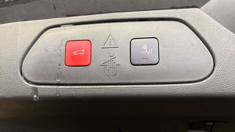 Vauxhall Grandland X 1.2 Turbo Griffin Edition 5dr Petrol Hatchback
